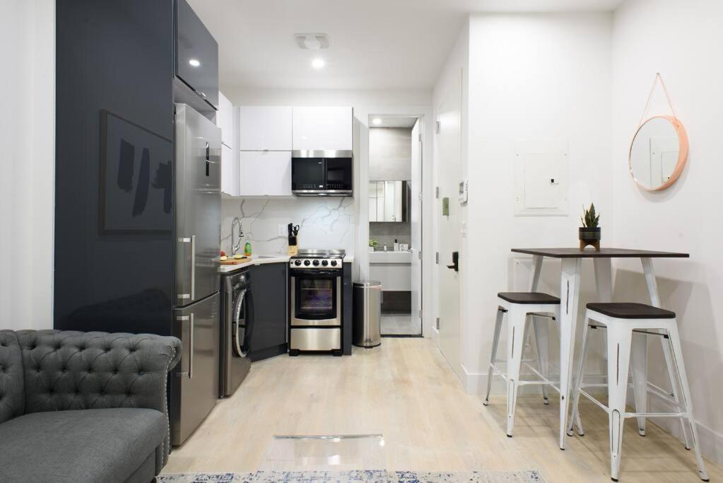 78-2B New Furnished 1Br Wd Walk To Central Park Leilighet New York Eksteriør bilde